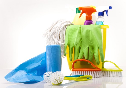 Professional end of tenancy cleaning in a SW2 living room